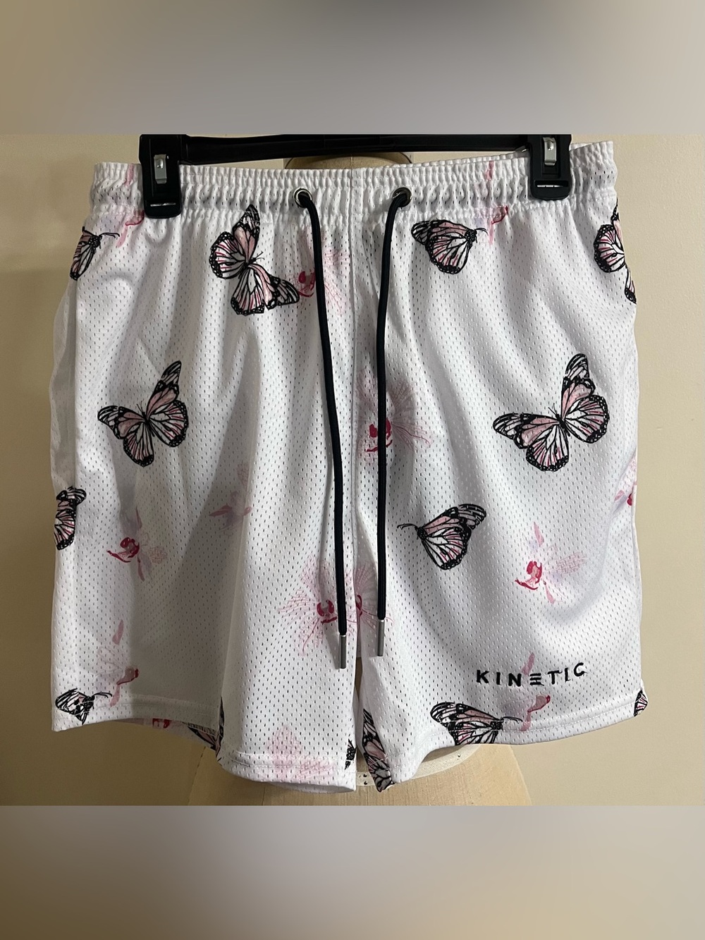 KENETIC FIELDS OF SPRING BUTTERFLY PRINT FUNDAMENTAL MESH SHORT SIZE SMALL